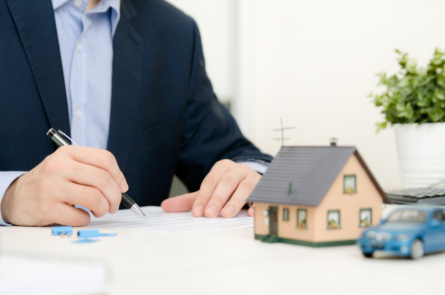 Взыскание в судебном порядке денежных средств по страхованию имущества